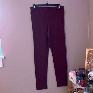 NWT maroon leggings size M